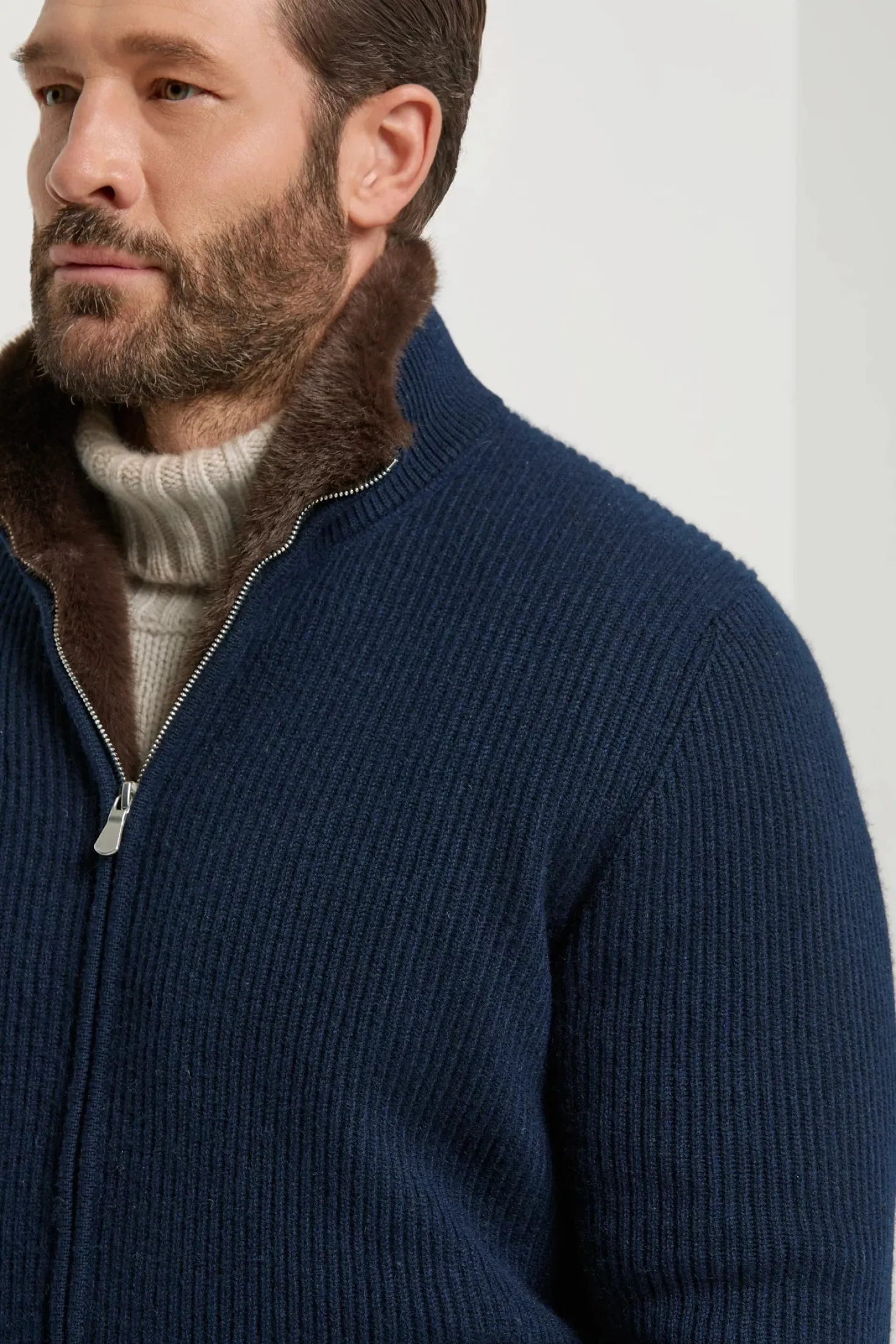 Bomber en maille de cachemire bleu avec fourrure - Made in Italy