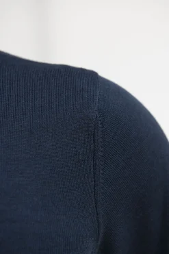 Col roulé bleu en mérinos – Made in Italy