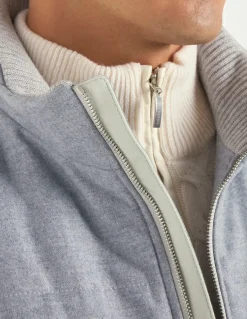Doudoune sans manches bleu clair en laine et cachemire – Made in Italy