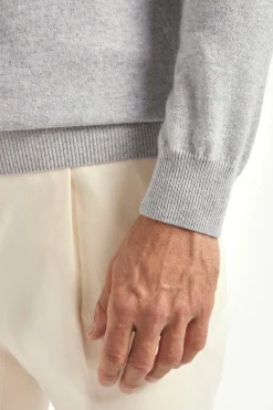 Pull col rond en cachemire gris glace – Made in Italy