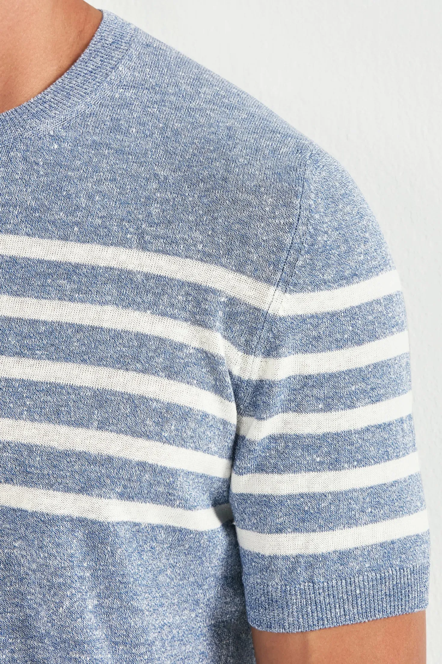 T-shirt Bleu clair à rayures en lin - Made in Italy